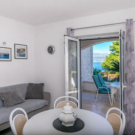 Paco Apartman
