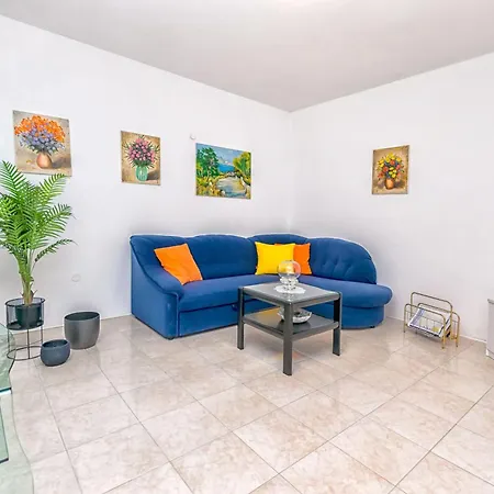Apartman Paco *